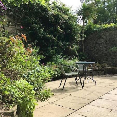 Woodland Cottage In Cornwall With Walled Garden Helston Exterior foto